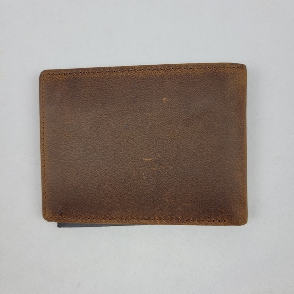 NWT distressed mens brown leather bifold wallet. 2 hidden card slots - Picture 3 of 6